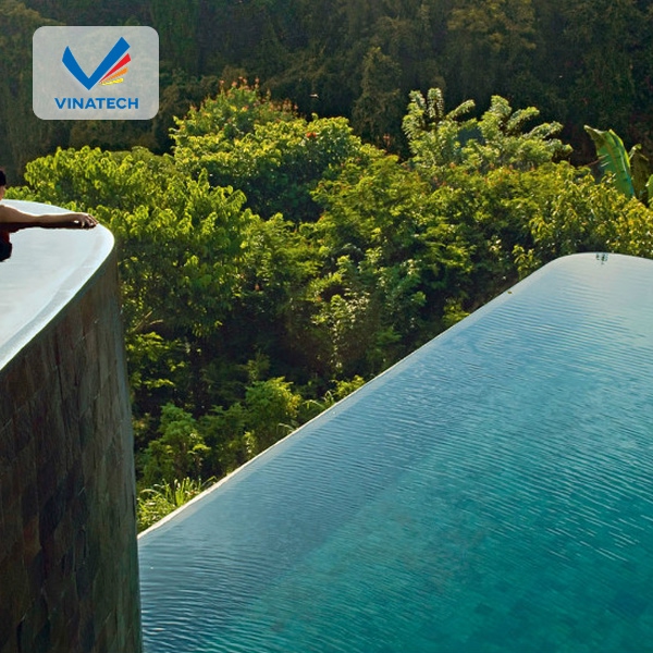 Những mẫu hồ bơi đẹp - Hồ bơi tràn viền