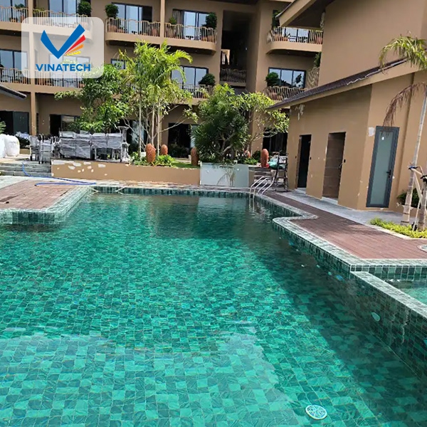 Ưu tiên vật liệu chống ăn mòn để tăng độ bền cho hồ bơi đa năng