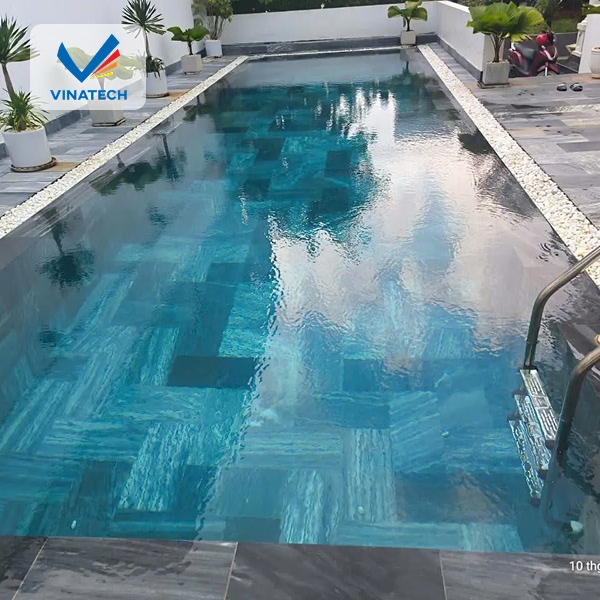 Mẫu thiết kế hồ bơi theo phong thủy cho nhà phố hiện đại