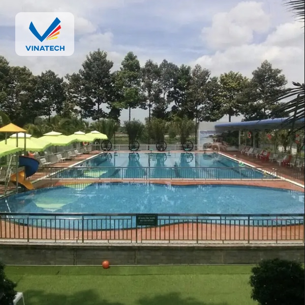 Thi công hồ bơi thư giãn cần đơn vị chuyên nghiệp để đảm bảo chất lượng và thẩm mỹ