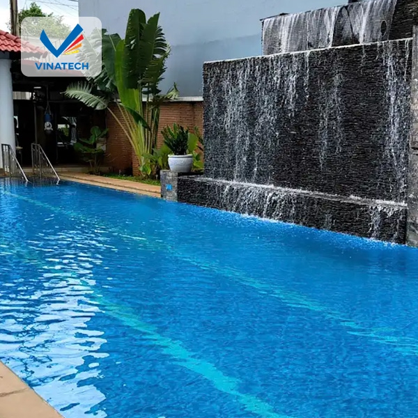 Vinatech là đơn vị thi công bể bơi ngoài trời uy tín, được nhiều khách hàng tin chọn
