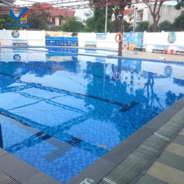 Vinatech thi công hồ bơi trường học vừa an toàn, vừa bền đẹp lâu dài
