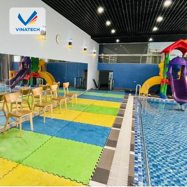 Thi công hồ bơi trẻ em giúp các bé rèn luyện sức khỏe và phát triển kỹ năng bơi lội