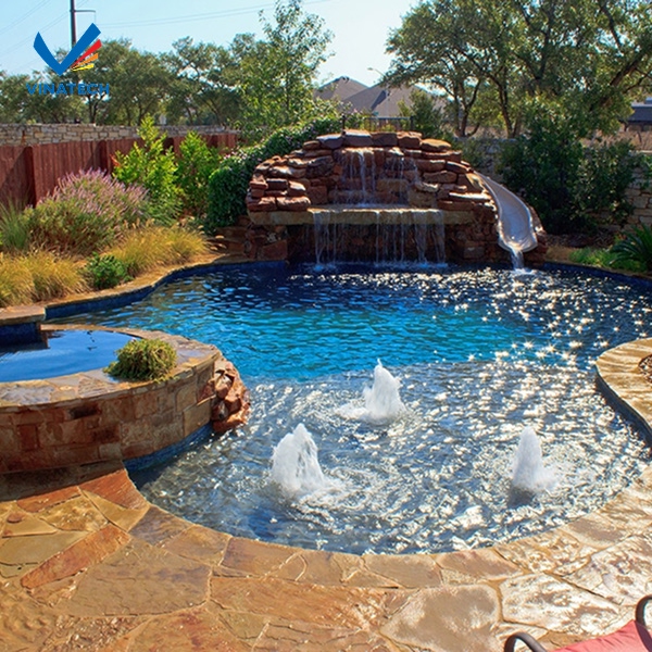 Chi phí thi công hồ bơi thác nước phụ thuộc vào nhiều yếu tố như kích thước, vật liệu, hệ thống thác nước