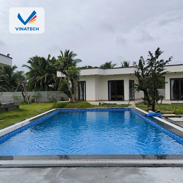 Thiết kế bể bơi gia đình cần chú ý hệ thống thoát nước để tránh ứ đọng và mất vệ sinh.