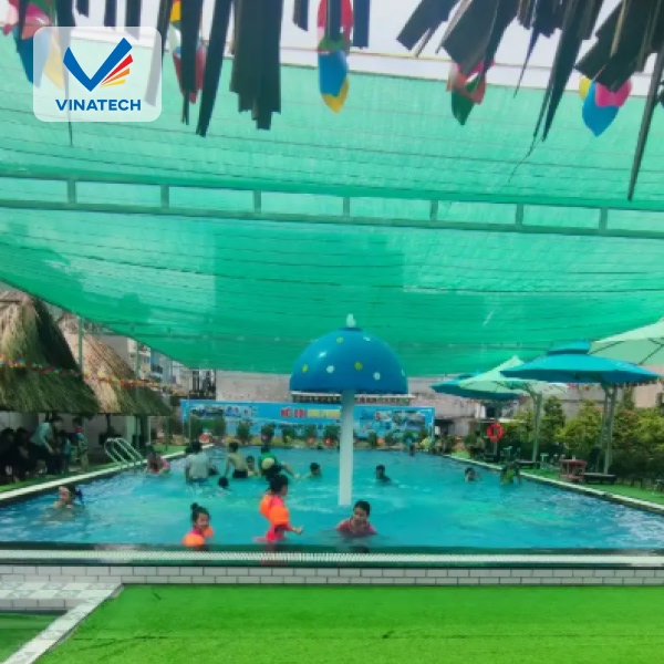 Hồ bơi kinh doanh được bố trí hợp lý giúp nâng cao trải nghiệm và giữ chân khách hàng