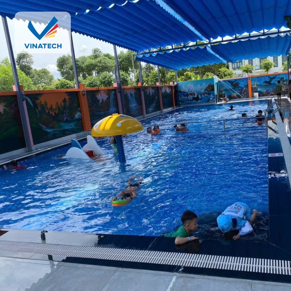 Thiết kế hồ bơi công nghiệp đáp ứng tiêu chuẩn kỹ thuật cao, phù hợp cho khu kinh doanh và dịch vụ