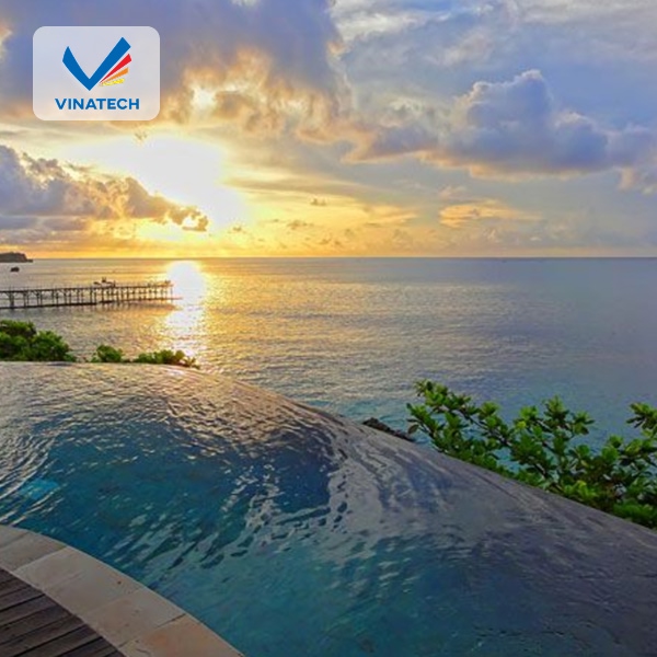 mẫu hồ bơi vô cực hiện nay được ưa chuộng tại biệt thự, resort và khách sạn cao cấp nhờ tính thẩm mỹ nổi bật