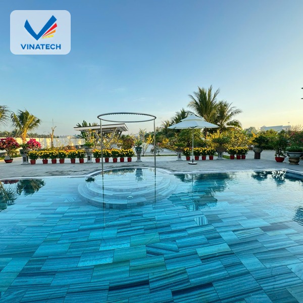 Tư vấn thi công hồ bơi giúp khách hàng lựa chọn giải pháp thiết kế và xây dựng phù hợp với diện tích