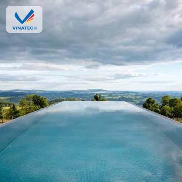 Chọn đơn vị chuyên thi công hồ bơi tràn viền chuẩn kỹ thuật, bền bỉ sau thời gian dài sử dụng